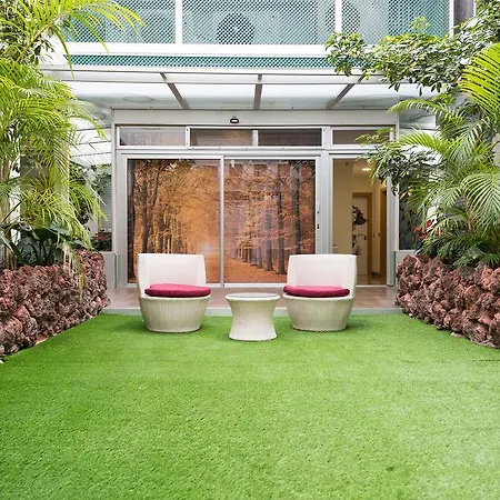Garden Loft Picasso Apartman