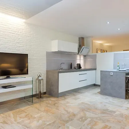 Appartamento Garden Loft Picasso